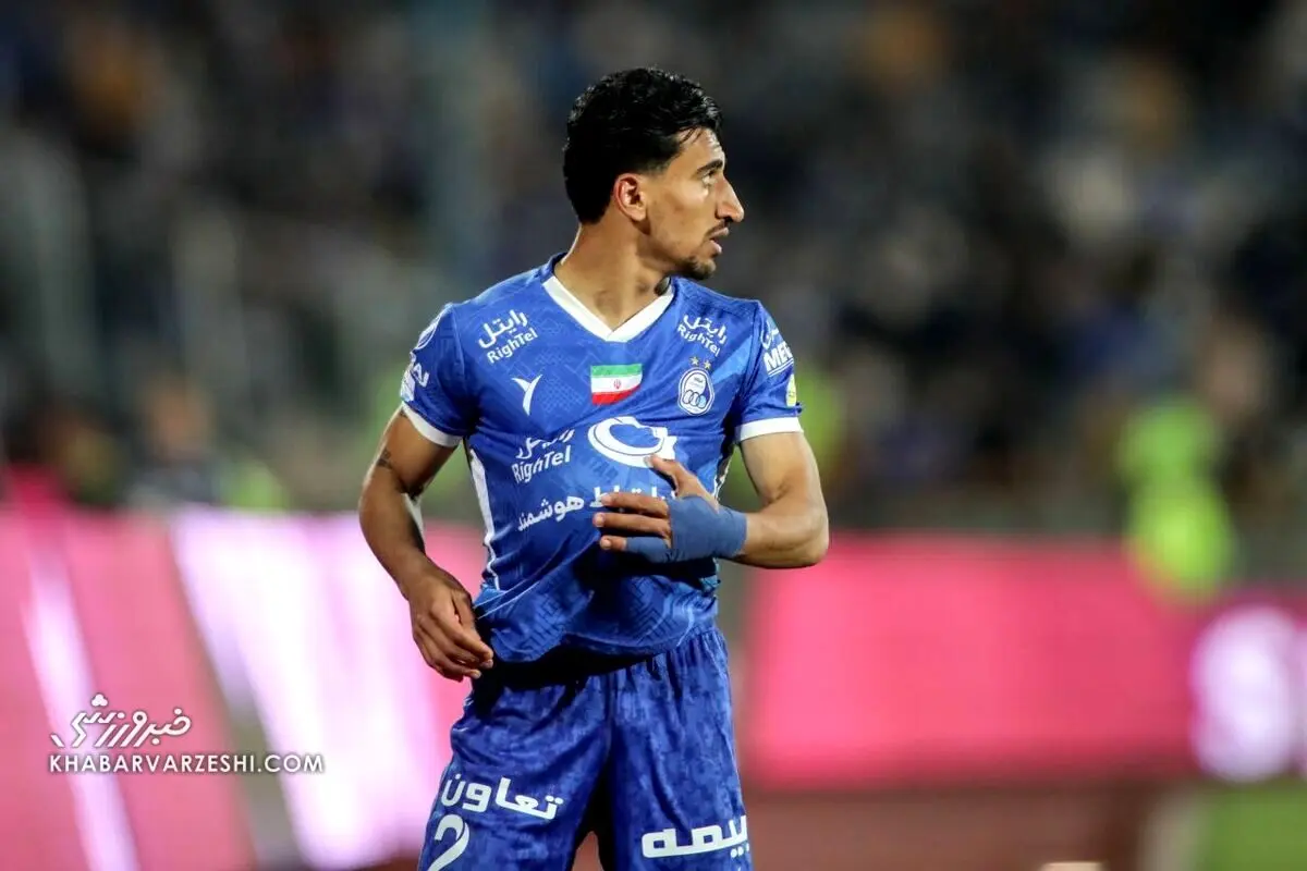 پاتک سنگین پرسپولیس به استقلال، دو بازیکن آبی ها در پرسپولیس

