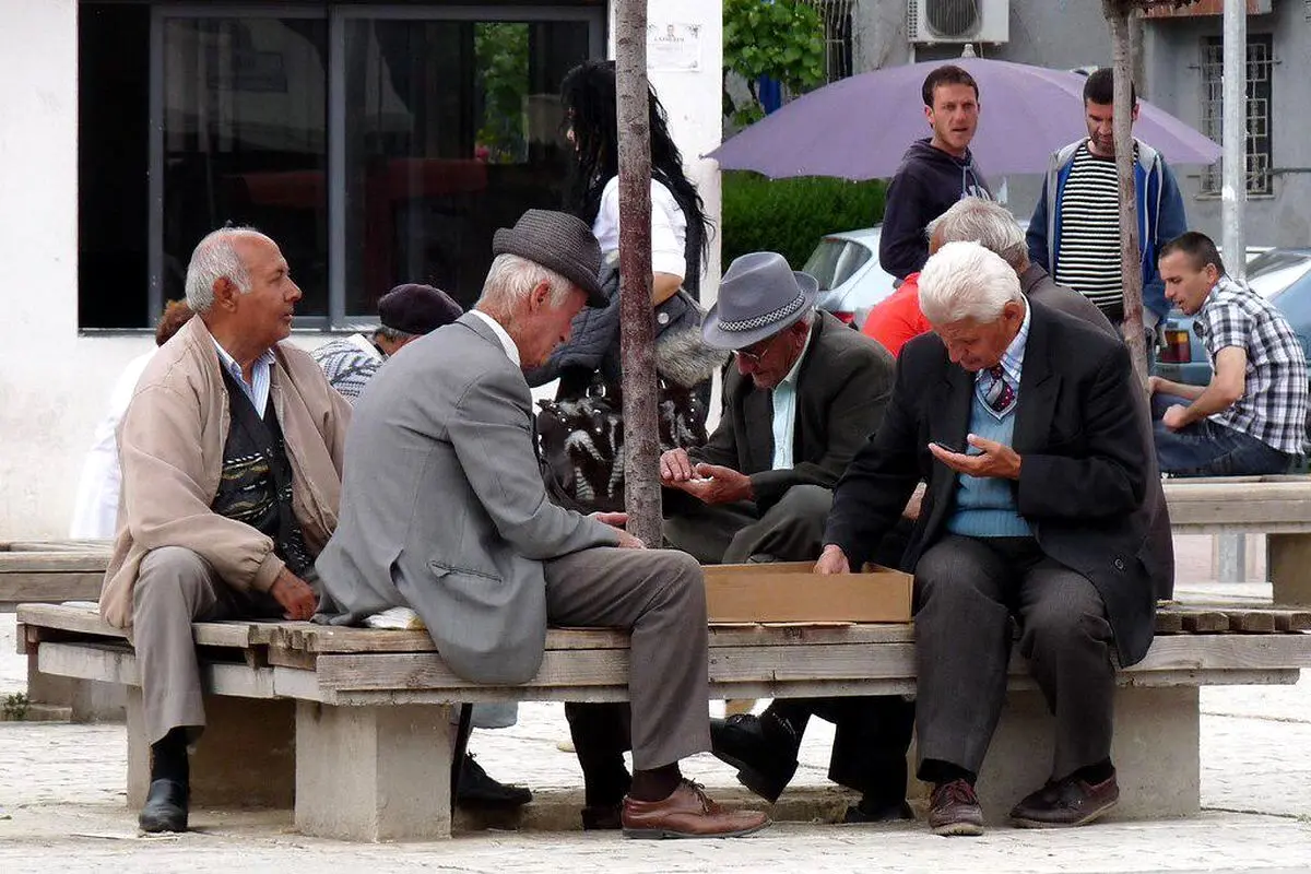 خبر خوب درباره افزایش حقوق ۲.۵ میلیون بازنشسته


