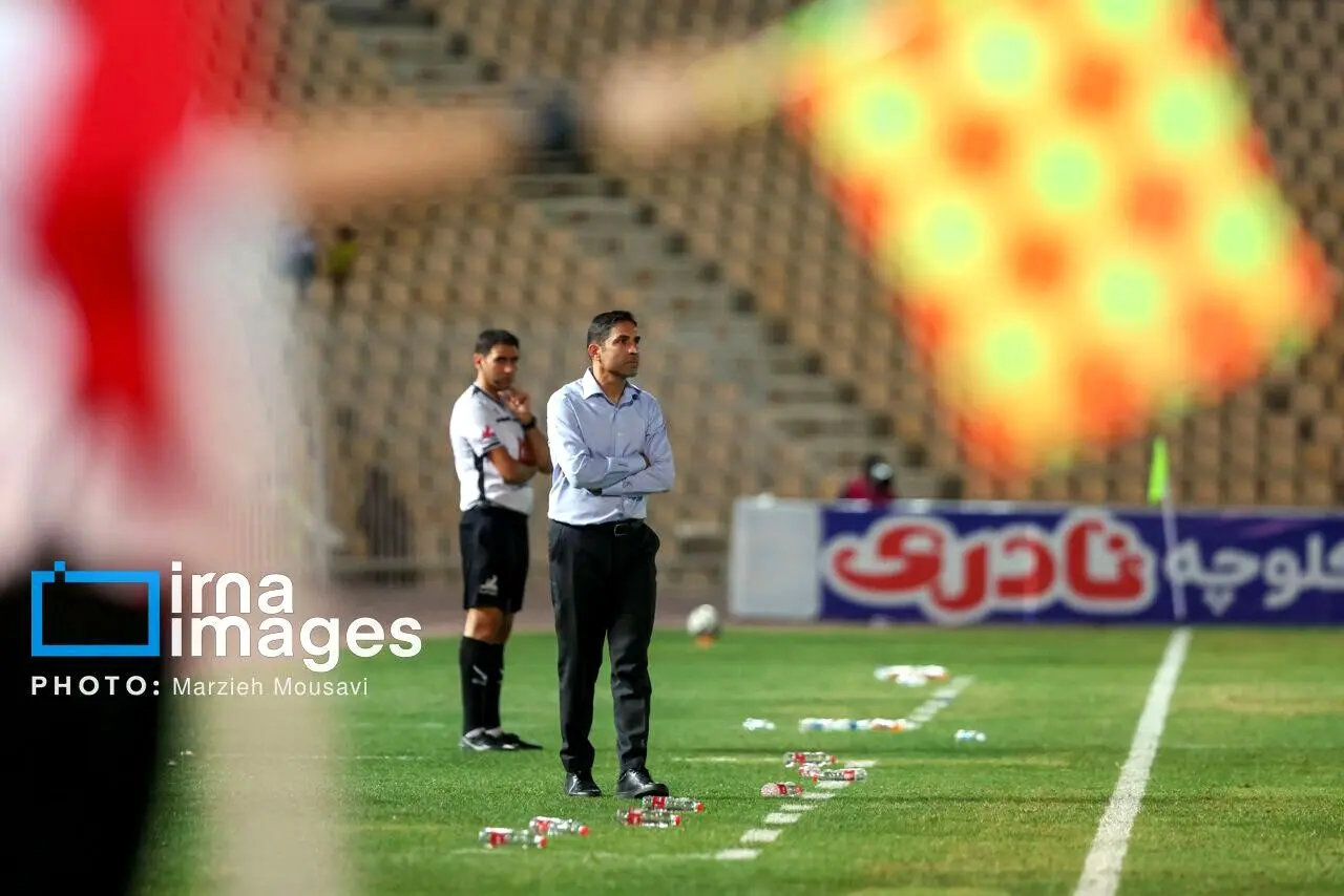شعار هواداران پرسپولیس علیه هاشمیان
