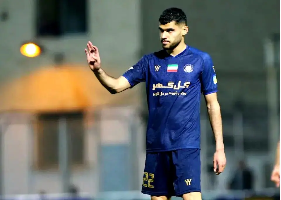 ستاره استقلالی به پرسپولیس آمد؟

