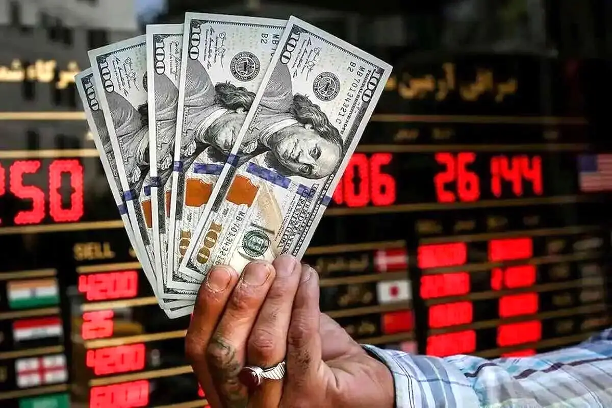 دلار در بحران/ قیمت دلار در بازار امروز دوشنبه ۱۱ فروردین +جدول