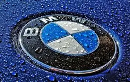 رونمایی از لوگوی جدید BMW +عکس