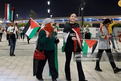 هواداران تیم فوتبال فلسطین در دیدار مقابل ایران