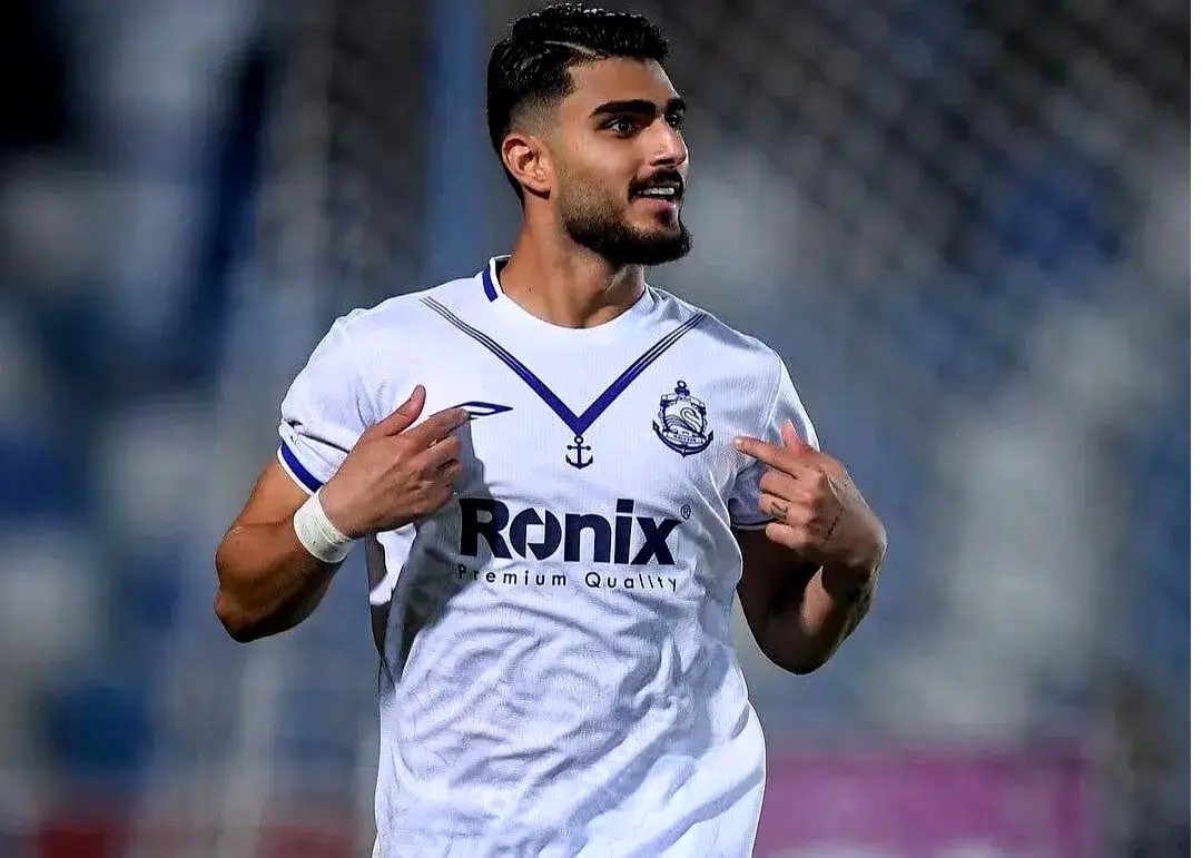شباب الاهلی، مقصد نهایی مهاجم ملوان شد