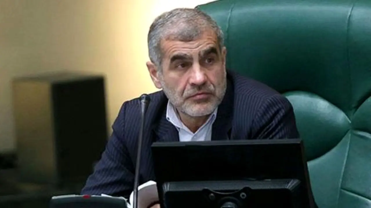 نیکزاد: جزایر سه گانه متعلق به ایران است /در برابر هر شرارتی  قاطع و کوبنده برخورد می‌کنیم