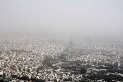  گرد و غبار شدید تهران را تیره کرد