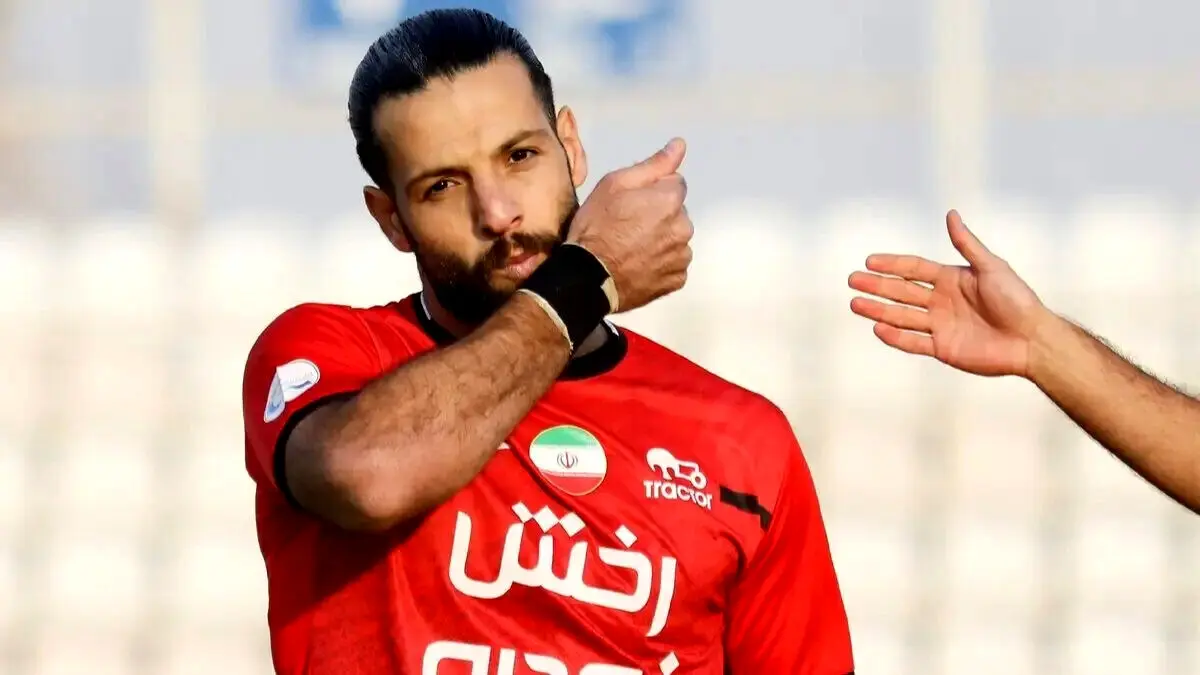 محمد عباس زاده از فولاد خوزستان اخراج شد؟
