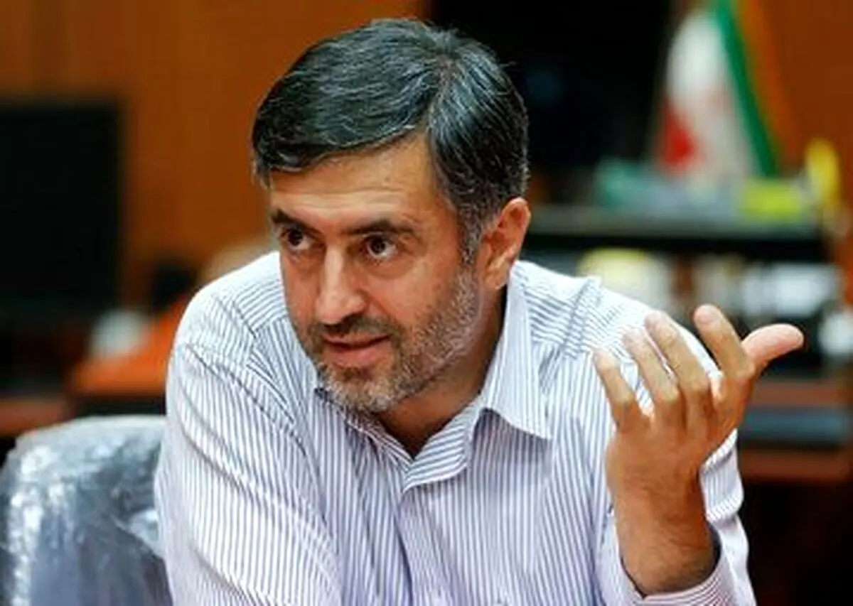 عبدالله گنجی استعفا کرد
