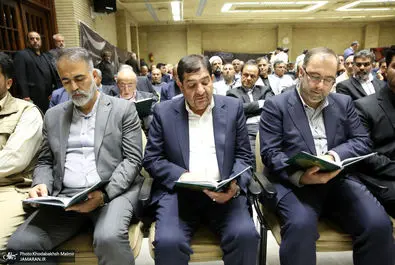مراسم ترحیم مادر اسحاق جهانگیری