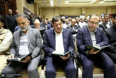 مراسم ترحیم مادر اسحاق جهانگیری