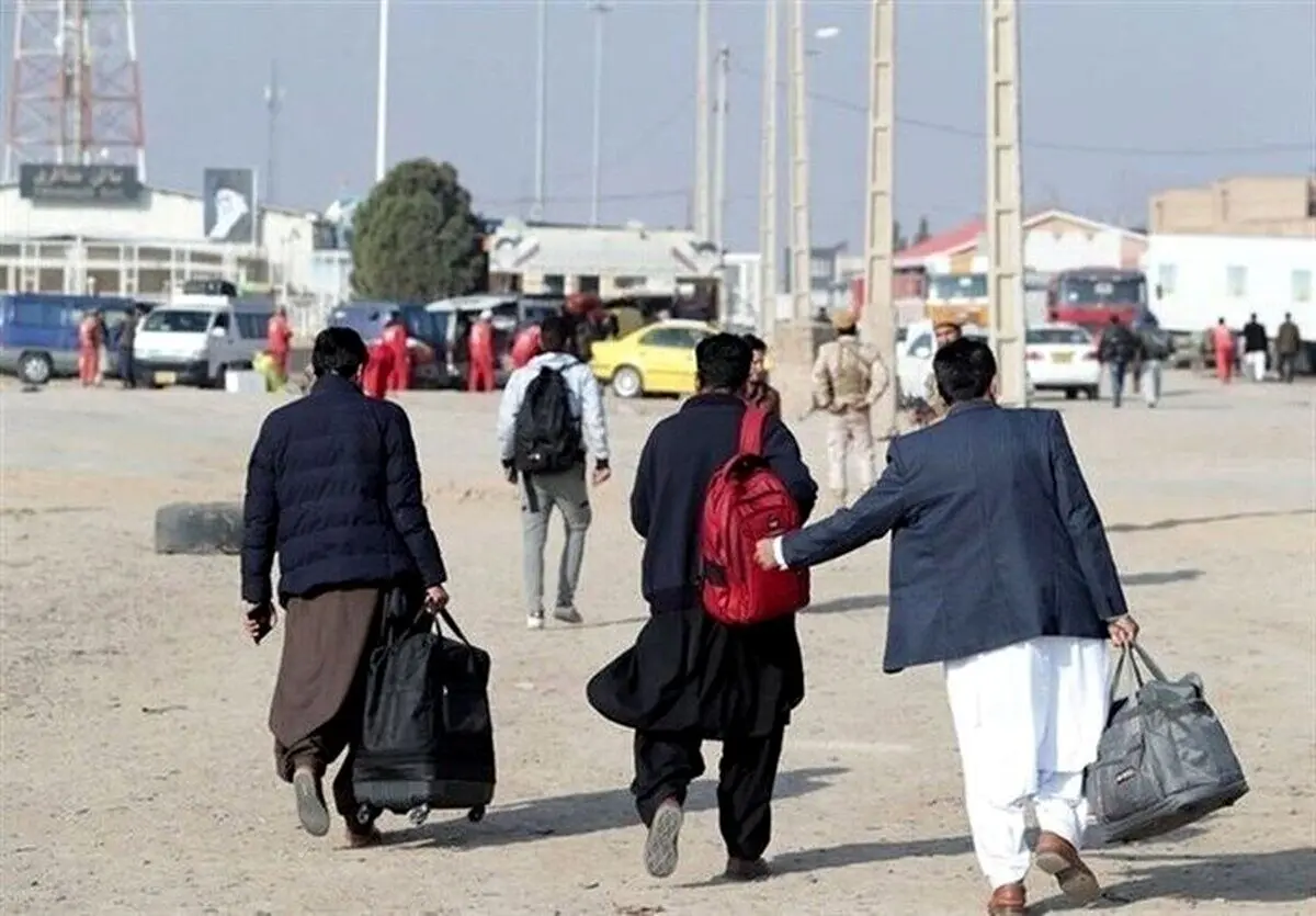 ممنوعیت ورود اتباع خارجی به ۱۴ شهرستان
