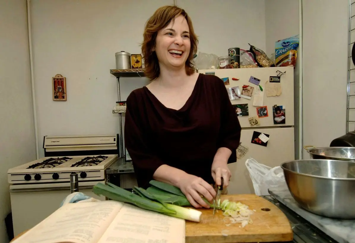 نویسنده معروف وبلاگ غذا و خاطرات درگذشت