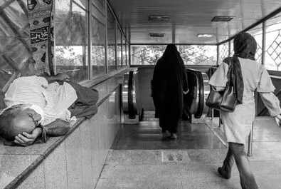 خواب در هیاهو