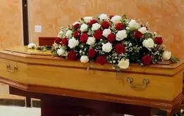 زنده شدن یک زن مُرده در تابوت!