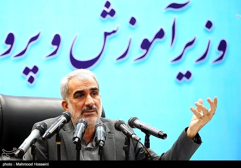 وزیر آموزش و پرورش: شیوه‌نامه رتبه‌بندی معلمان از هفته آینده اجرا می‌شود
 