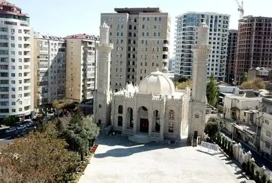 حجاب همسر الهام علی‌اف در مراسم افتتاح یک مسجد | تصویر