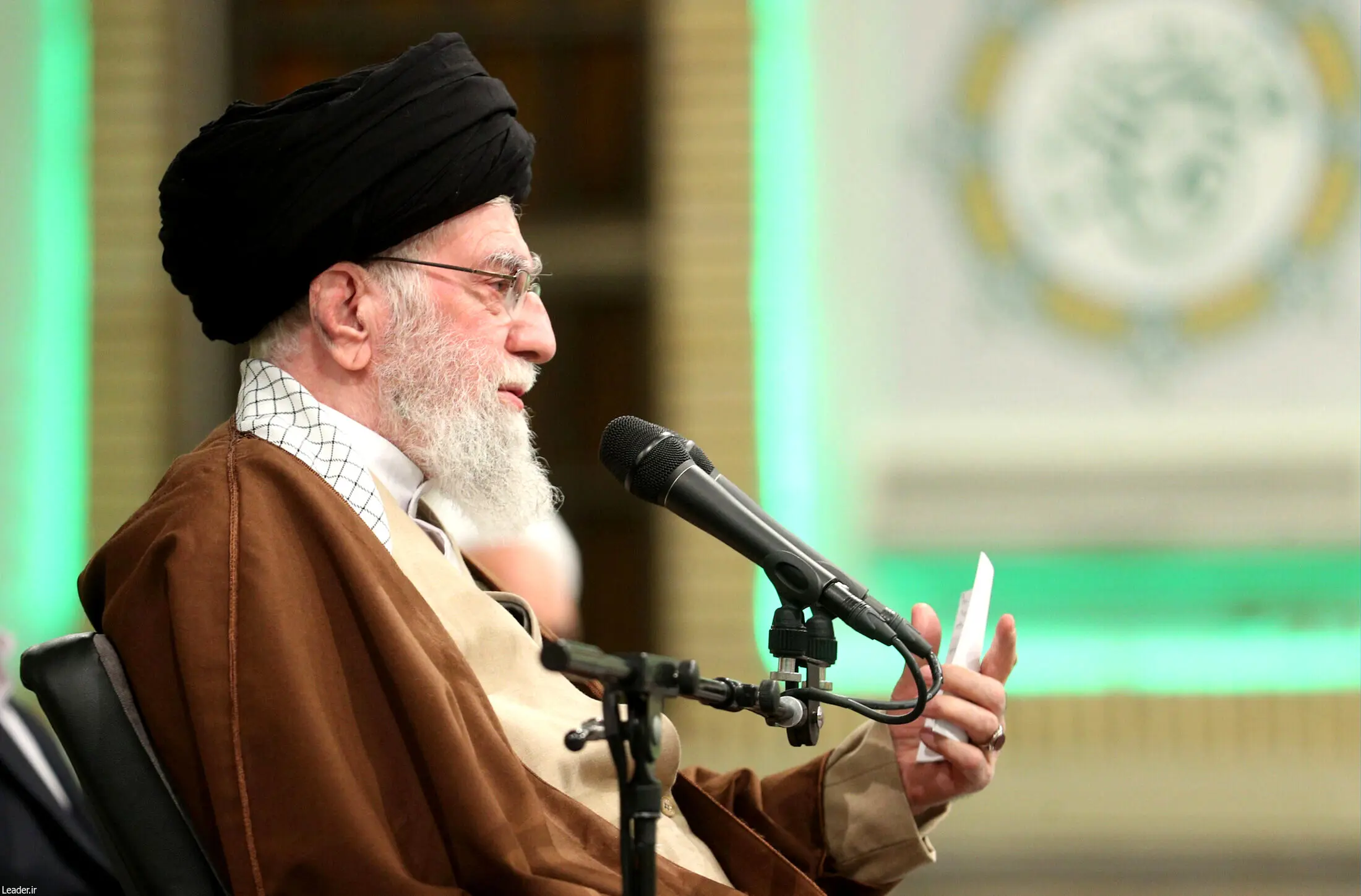 واکنش رسمی رهبر معظم انقلاب به مذاکره اخیر با آمریکا
