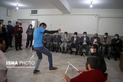 حسن یزدانی در آسایشگاه معلولین ذهنی شهید بهشتی مشهد