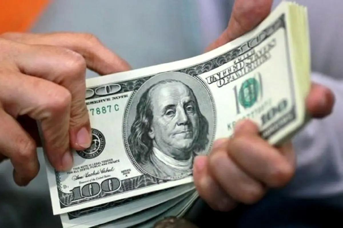 قیمت دلار عجیب شد