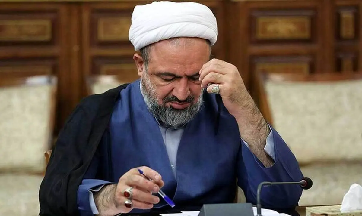 انتقاد تند رسایی از هیات رئیسه مجلس: صحن علنی هیچ‌کاره شده!