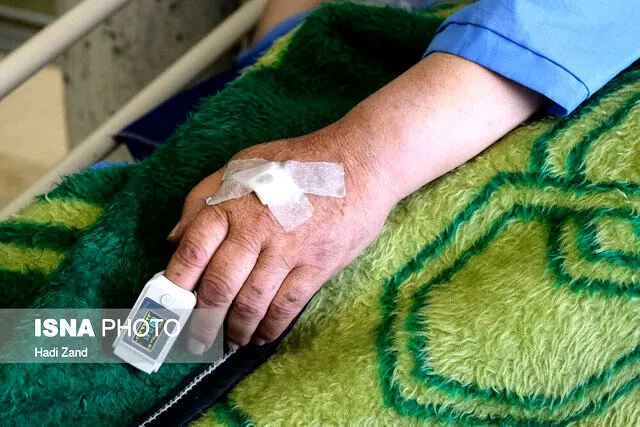 هر نوع علامت سرماخوردگی را کرونا تلقی کنید/هشدار شدید درباره گردش  کرونا در کشور