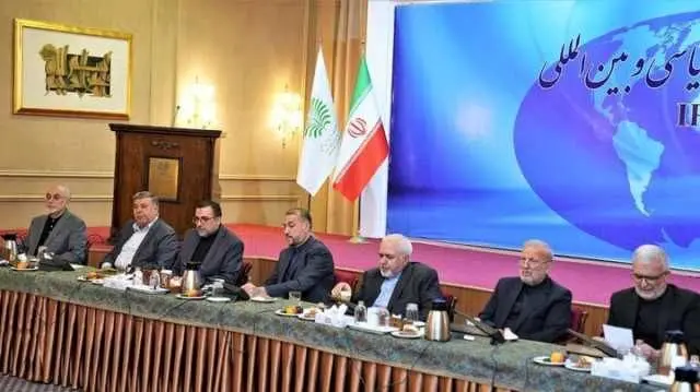 جلسه مهم در وزارت خارجه / گفت وگوی ظریف، صالحی و امیر عبداللهیان درباره مذاکرات و تحریم 