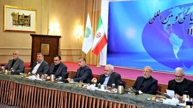 جلسه مهم در وزارت خارجه / گفت وگوی ظریف، صالحی و امیر عبداللهیان درباره مذاکرات و تحریم 