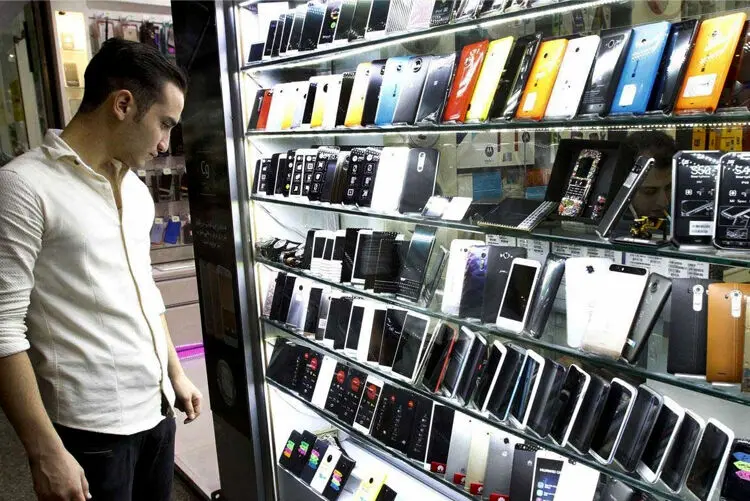 گران‌ترین موبایل ایران چقدر است؟/ پرچمدارها چقدر قیمت خوردند؟