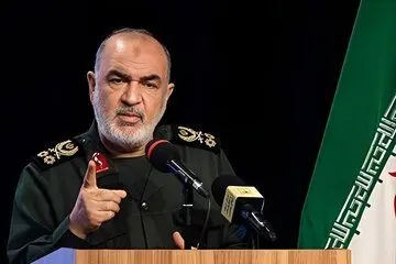 فرمانده کل سپاه: برای هر جنگی آماده‌ایم اما شروع کننده نیستیم 