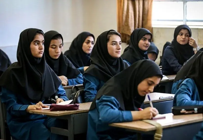 آموزش و پرورش: غیبت این دانش‌آموزان موجه است
