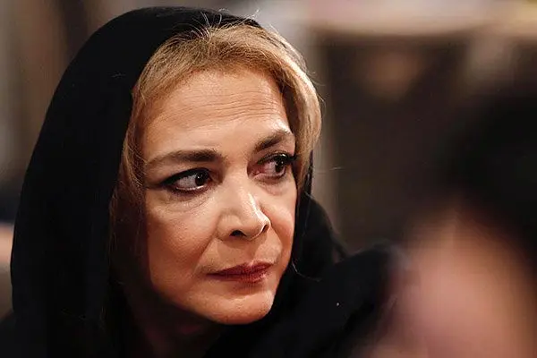 ببینید| عکس دیده نشده از بیتا فرهی به همراه دخترش