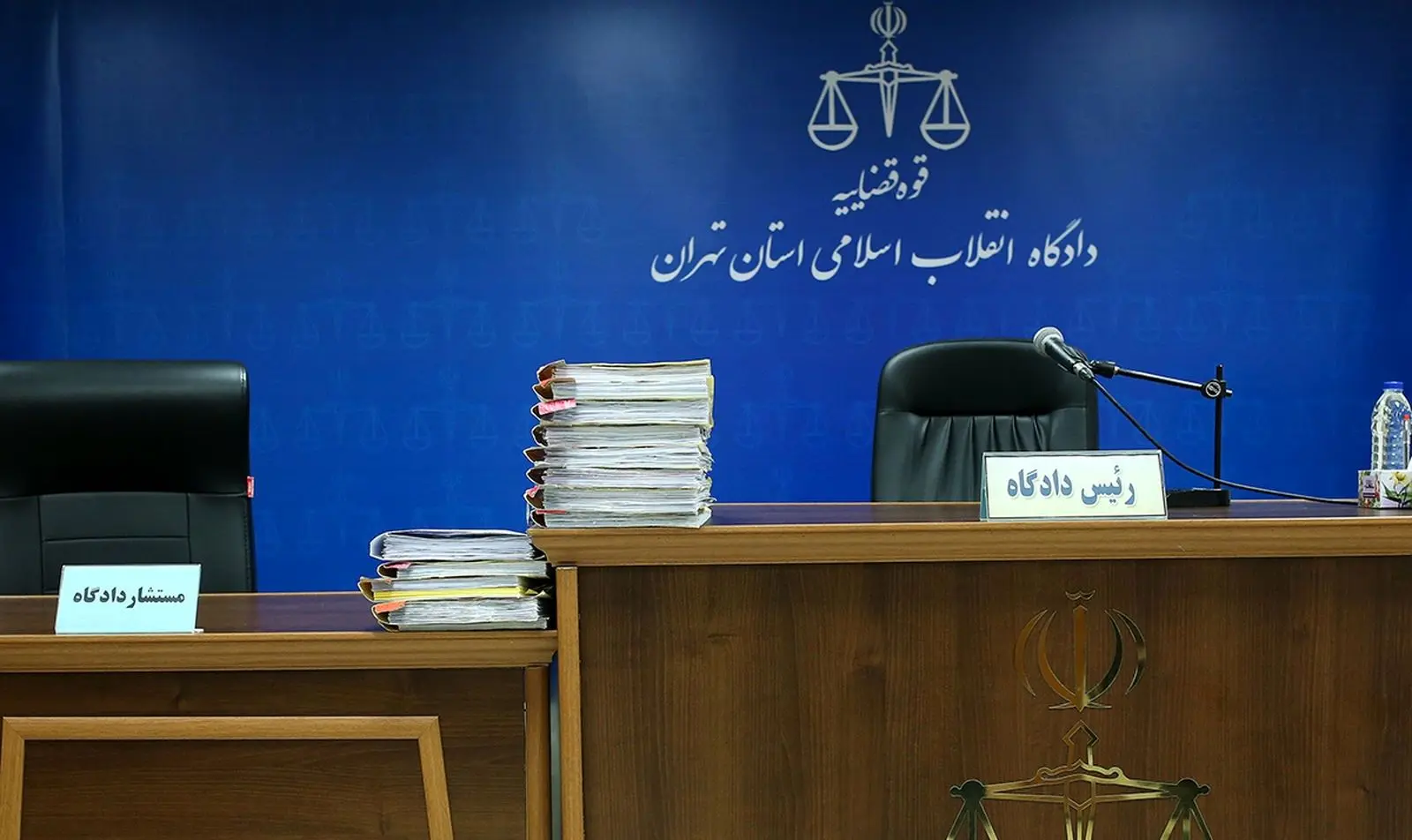 صدور رای دادگاه بدوی ۲ فرانسوی متهم به جاسوسی در ایران