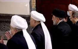 رئیسی با چینی‌ها نماز خواند + تصاویر