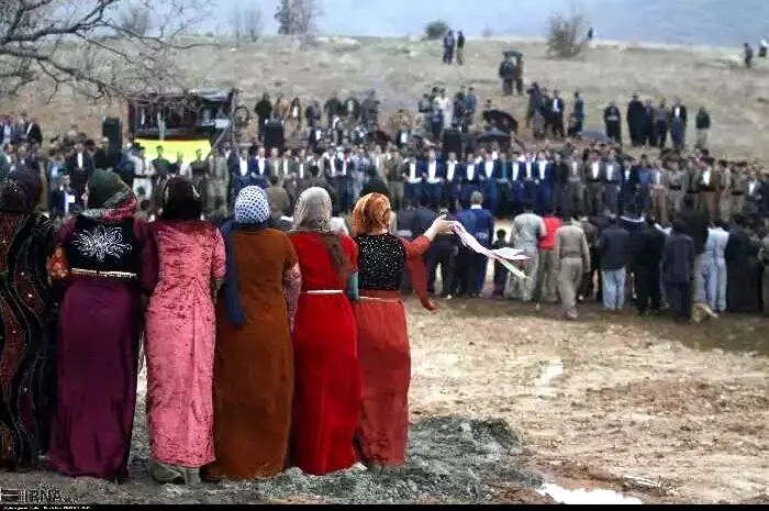 جشن نوروز در روستای چشمیدر استان کردستان+فیلم
