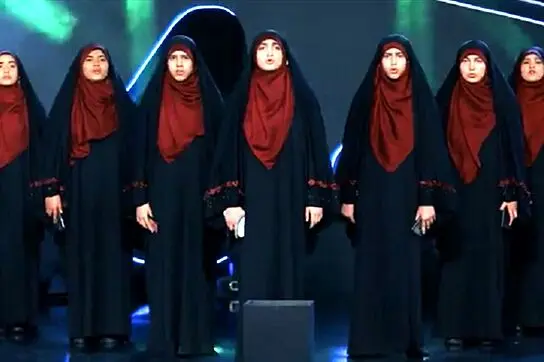 عکسی از رقص دختران محجبه در صداوسیما که پربازدید شد
