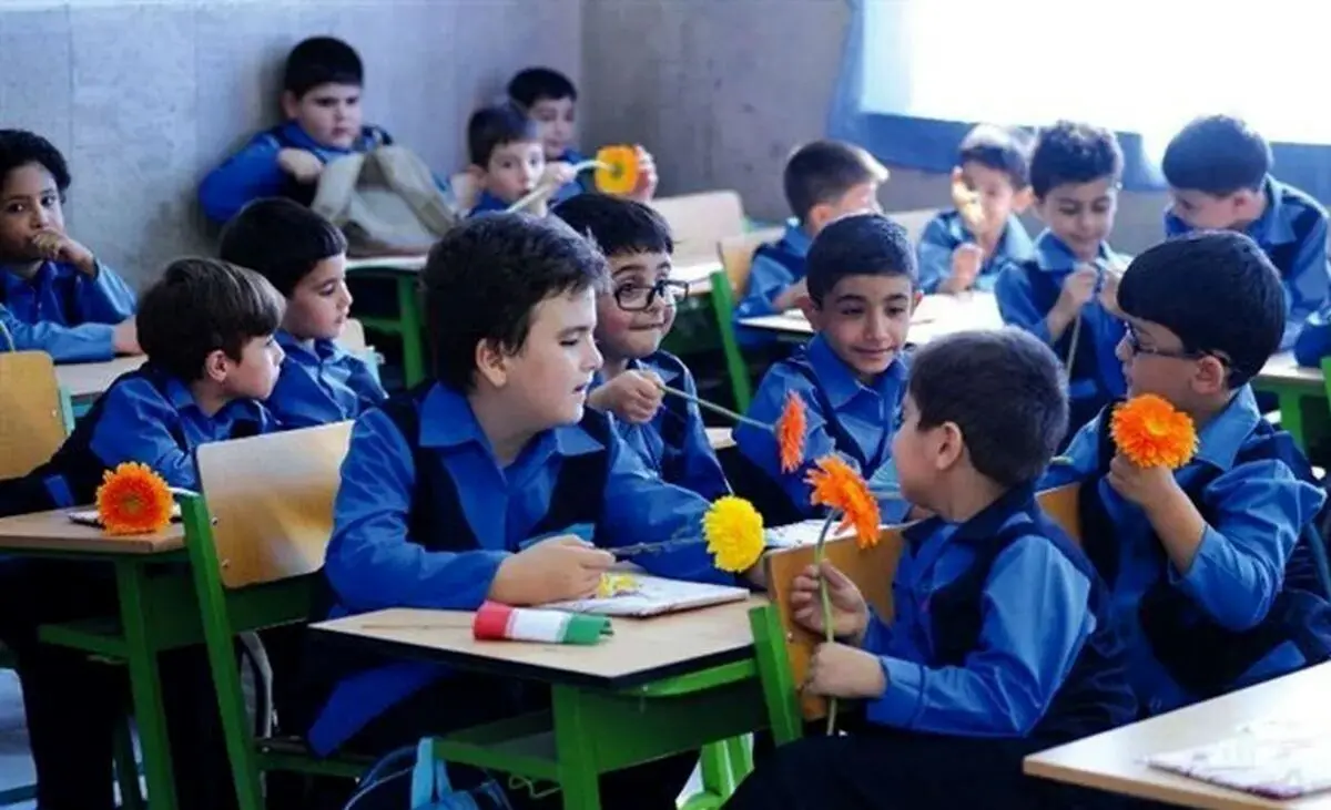 مدارس از نیمه شهریور بازگشایی می‌شوند؟