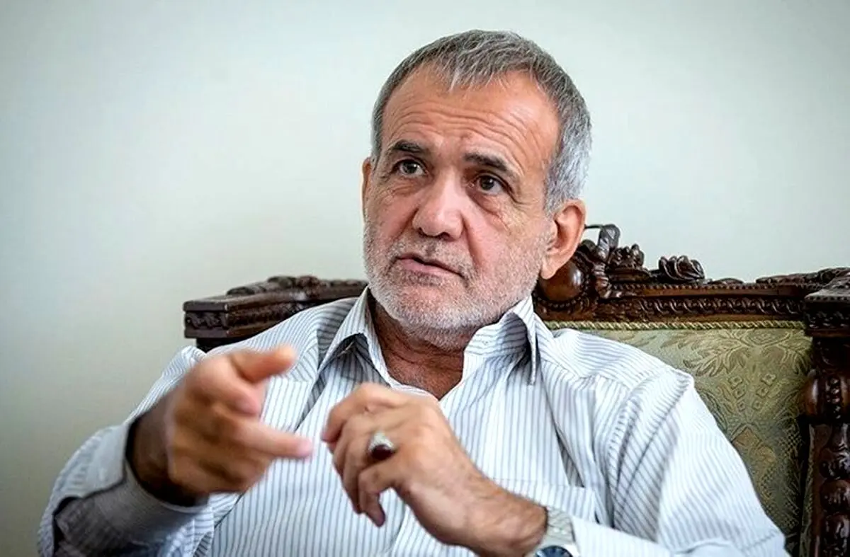 پزشکیان: ورود نظامیان به محیط دانشگاه قابل توجیه نیست