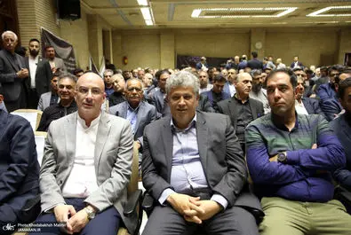 مراسم ترحیم مادر اسحاق جهانگیری