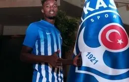 بازیکن سابق اتلتیکو مادرید در راه استقلال