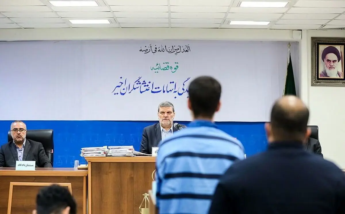 محمد قبادلو: ۱۰ مامور دیگر هم بیایند، آنها را زیر خواهم کرد