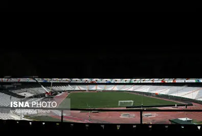 بازسازی ورزشگاه آزادی