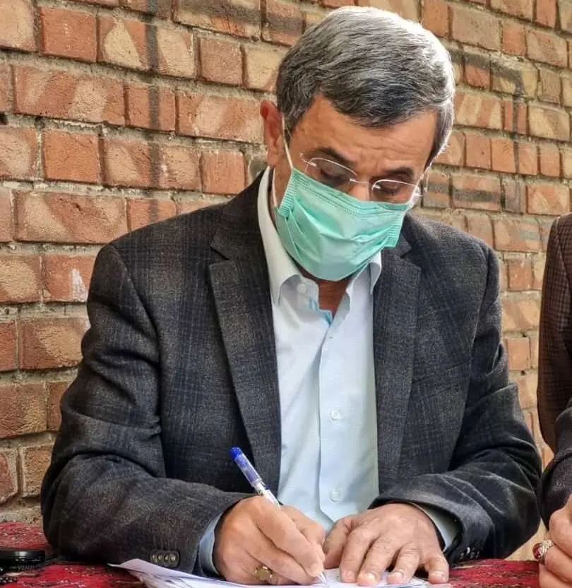 نامه احمدی نژاد به رئیس جمهور اوکراین