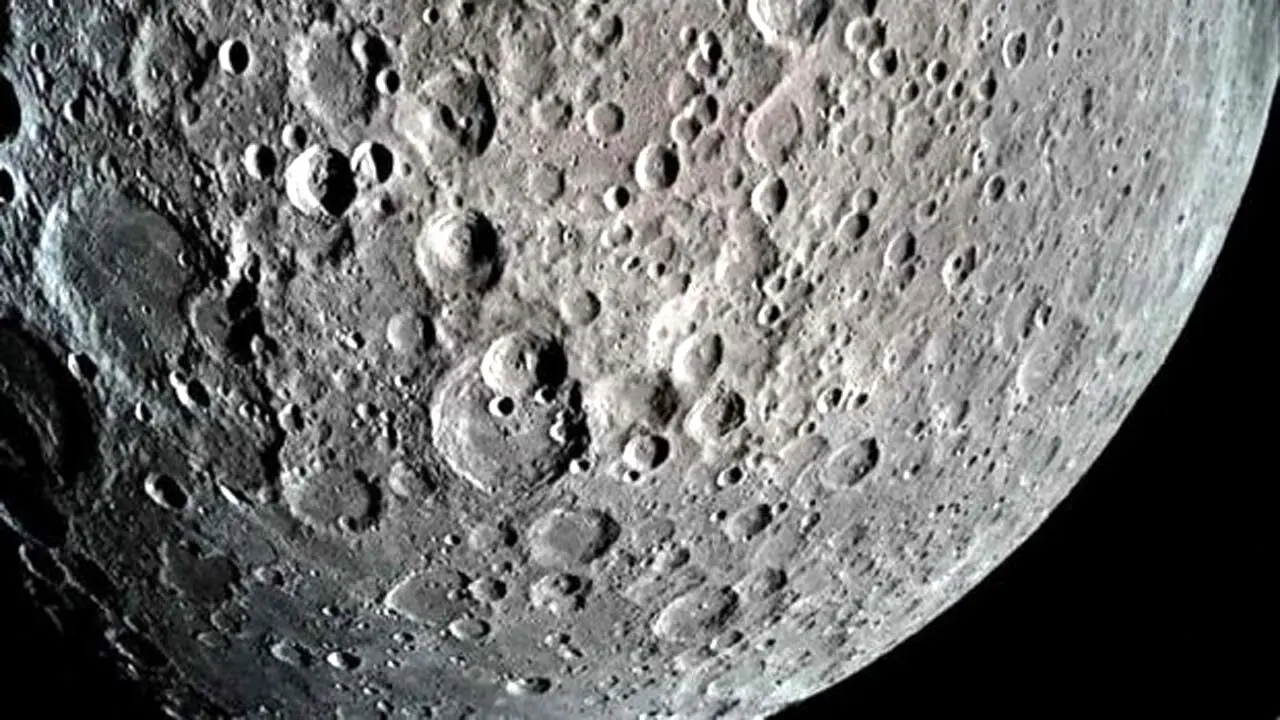 آیا ماه از کره زمین به وجود آمده است؟