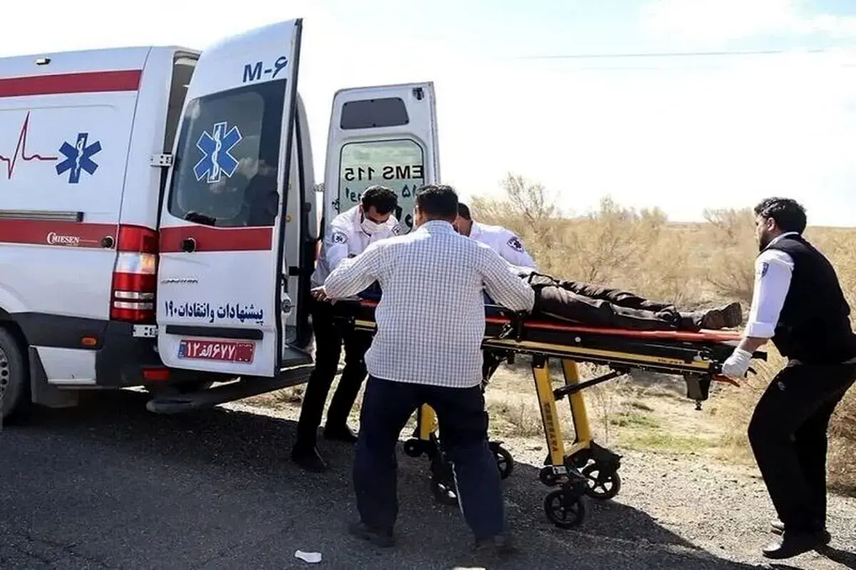 واژگونی مرگبار مینی‌بوس در پارس‌آباد