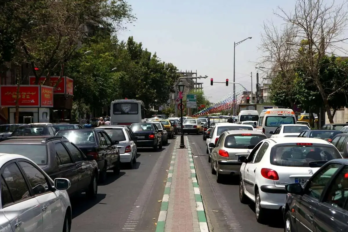قطع برق در مشهد، چراغ‌های راهنمایی را از کار انداخت
