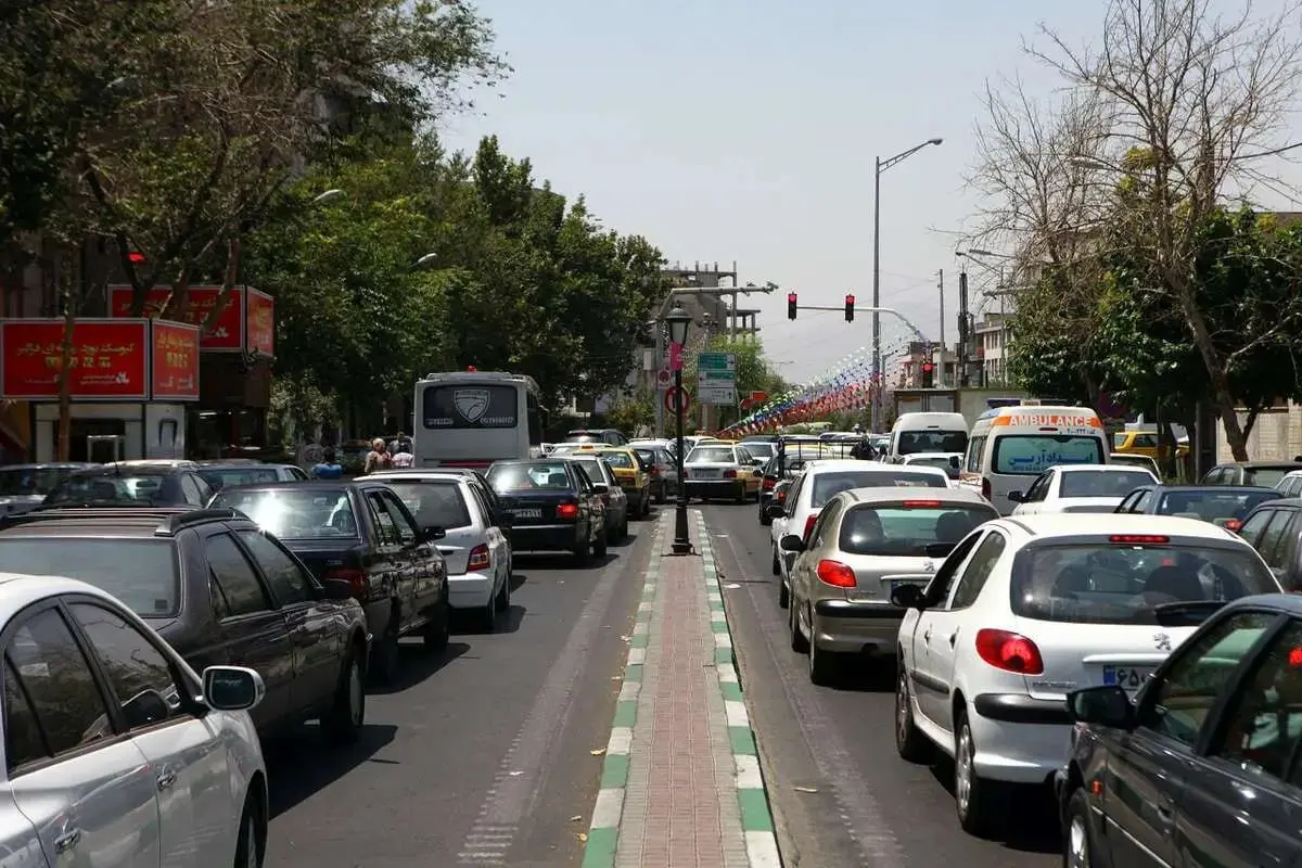 قطع برق در مشهد، چراغ‌های راهنمایی را از کار انداخت