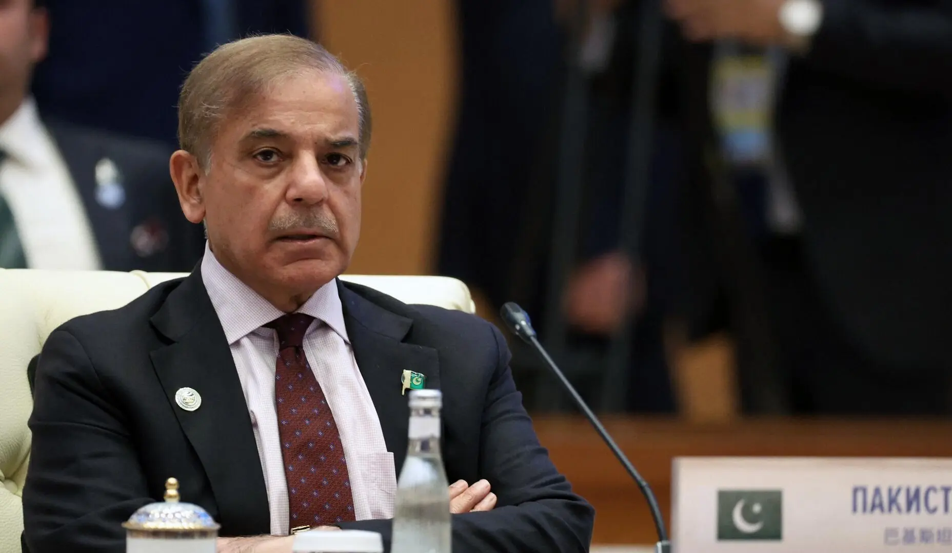 شریف: استعفا می‌دهم!