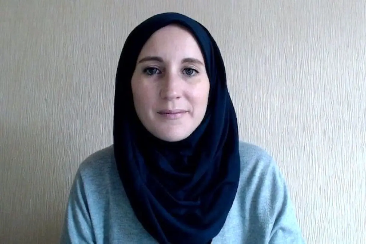 کیهان، کاترین شکدم، احمدی‌نژاد!