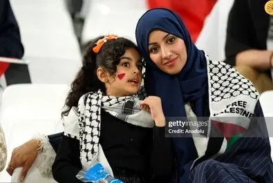 هواداران تیم فوتبال فلسطین در دیدار مقابل ایران