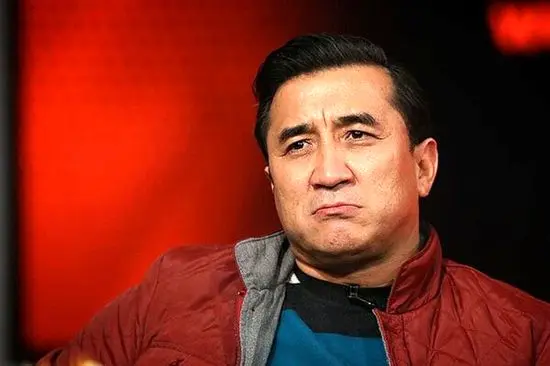 صحبت‌های منشوری خداداد عزیزی در شبکه ۳  +فیلم